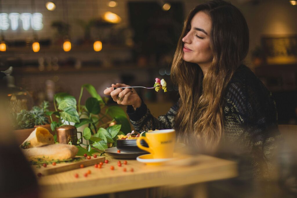 happy healthy eating